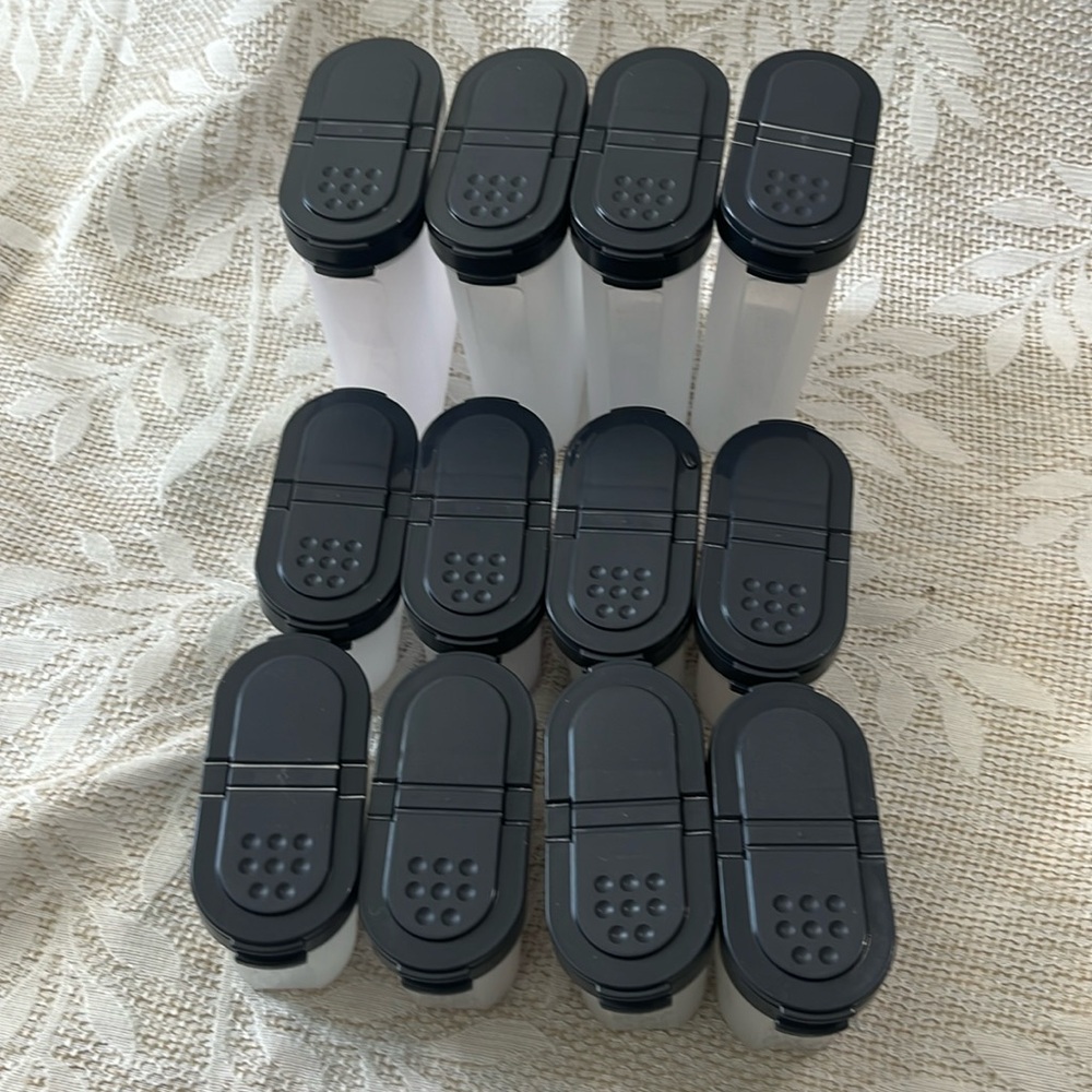 Tupperware Modular Mates Grey Black Spice Shakers‎ Containers Set of 12